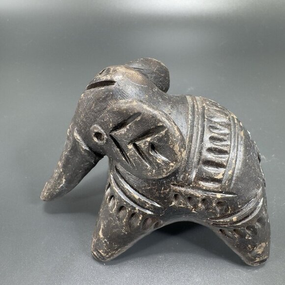 Vintage Hand Made Pottery Elephant Figurine Primitive Style Textured Figure VTG - Picture 1 of 11